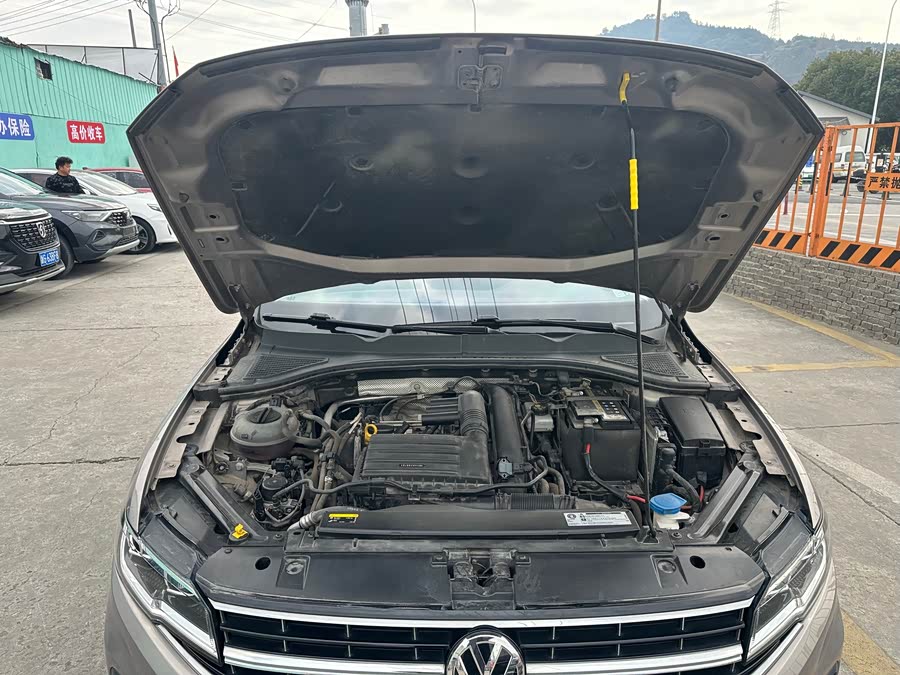 Volkswagen Bora 2019 car image #15
