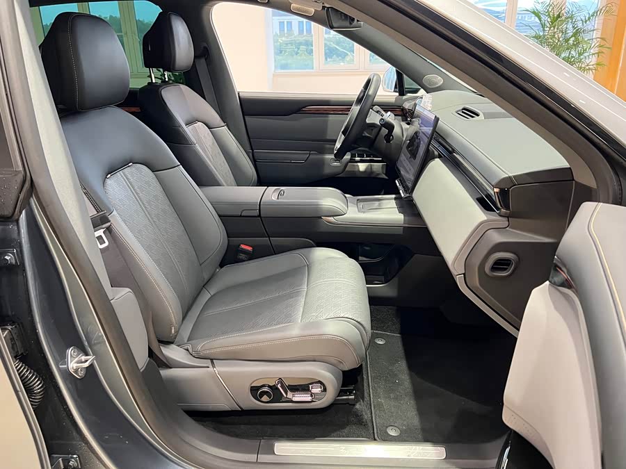 极氪 极氪7X 2024 汽车图片 #15