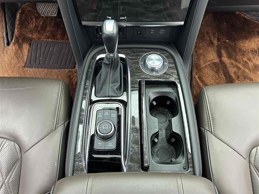 日产 途乐 2022 汽车图片 #15