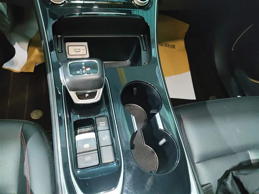 Forthing T5 EVO 2021 #15 Forthing T5 EVO 2021 immagine di auto #15