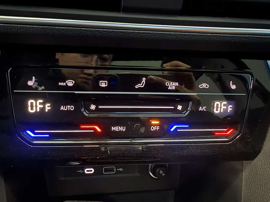 Volkswagen Tiguan L 2021 car image #15