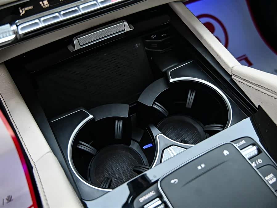 Mercedes-Benz GLE Class 2023 car image #15