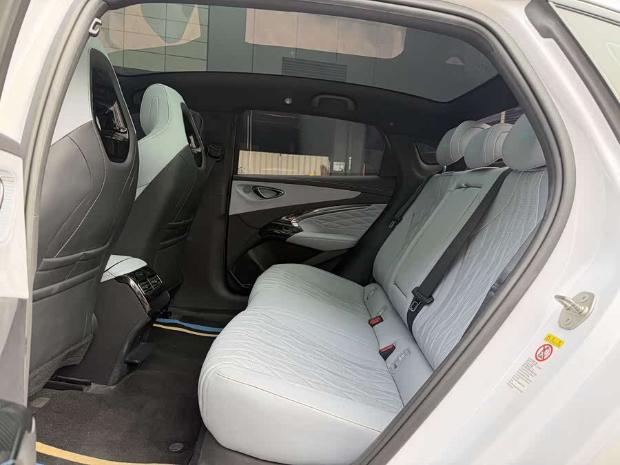 BYD Seal 2022 #15 BYD Seal 2022 car image #15