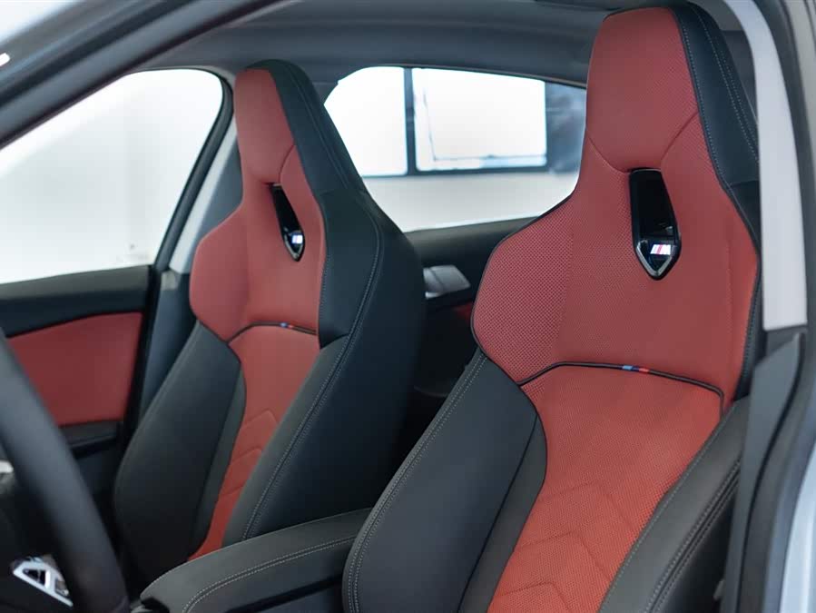 BMW 2 Series 2025 car image #15