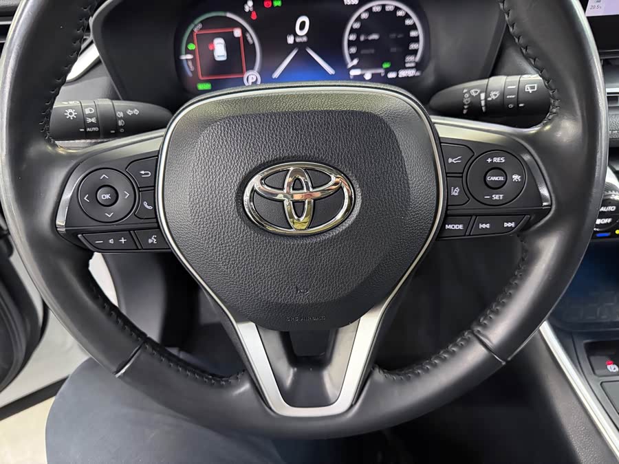 Toyota Wildlander 2023 #15 Toyota Wildlander 2023 изображение автомобиля #15