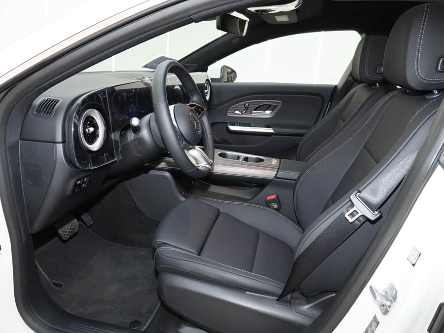 Mercedes-Benz CLA Class New Energy 2025 immagine di auto #15