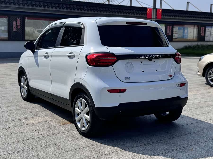 零跑汽车 零跑T03 2022 汽车图片 #15