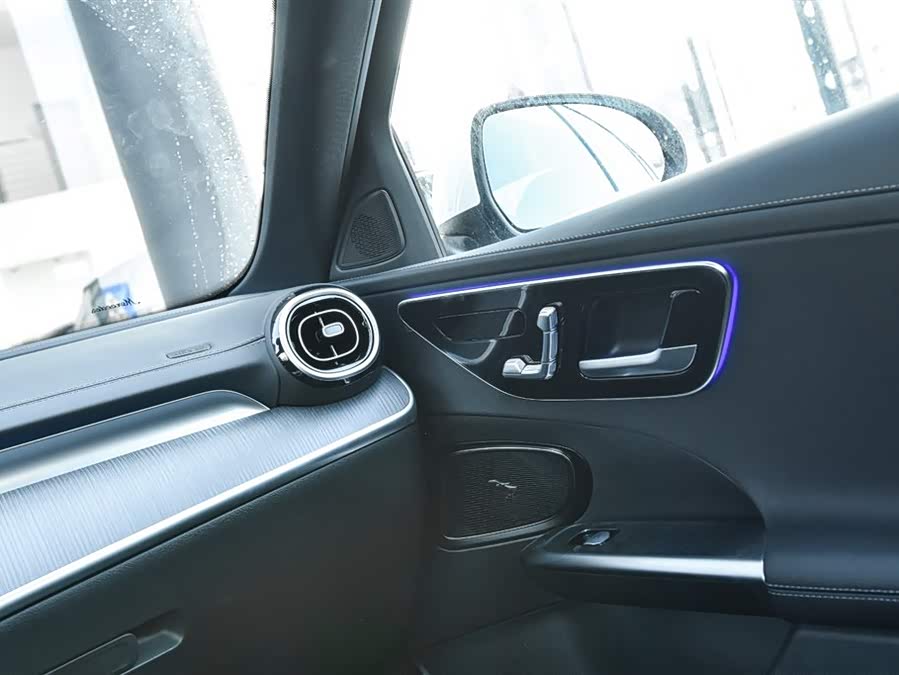 Mercedes-Benz C Class 2023 car image #15