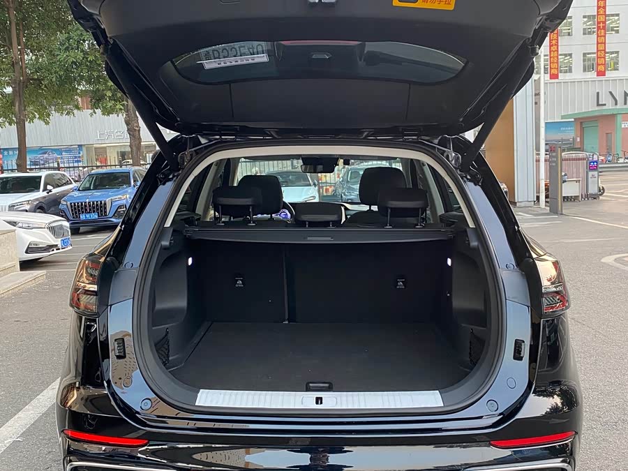 HongQi HS5 2024 car image #15