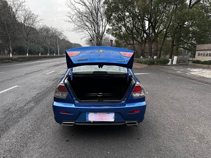 Soueast V3 Lingyue 2012 car image #15