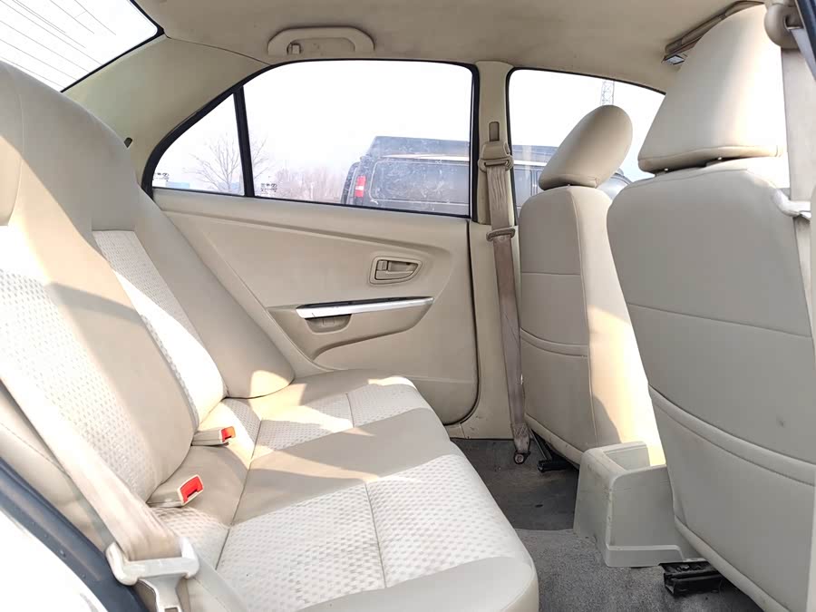 Soueast V3 Lingyue 2013 #15 Soueast V3 Lingyue 2013 car image #15