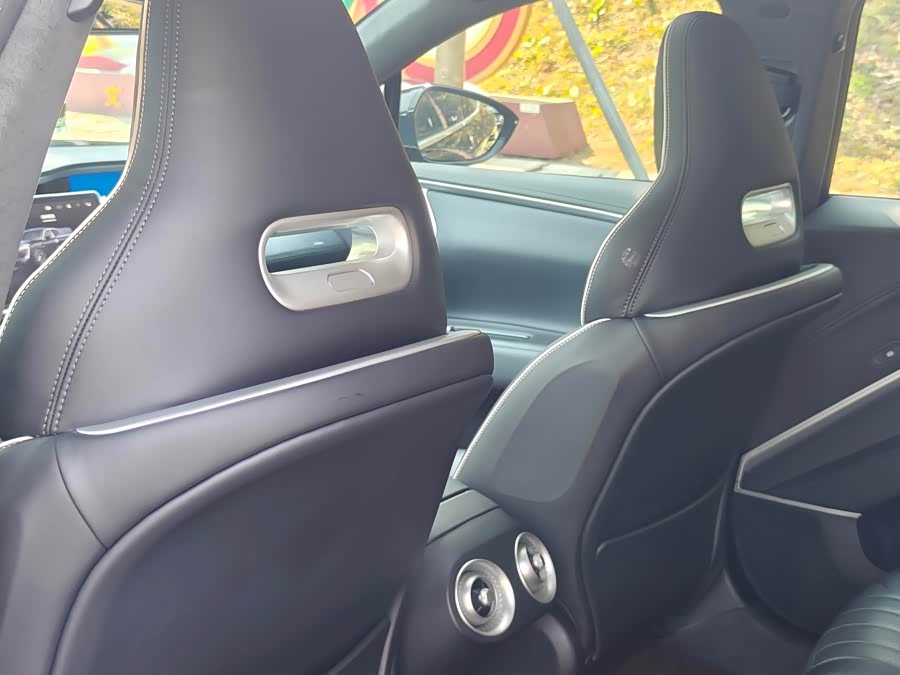 Avatr 11 2023 car image #15