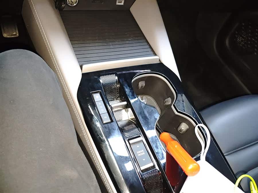 Citroen C5 X 2022 car image #15