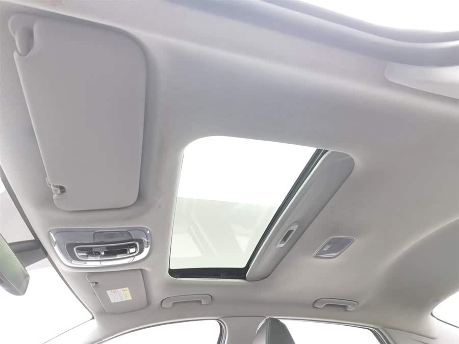 Hyundai Elantra 2022 car image #15