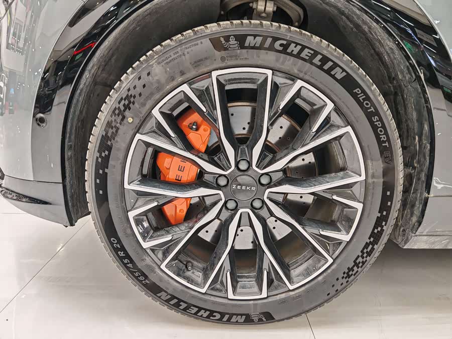 极氪 极氪7X 2024 汽车图片 #15