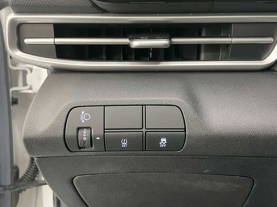 Hyundai Elantra 2021 car image #15