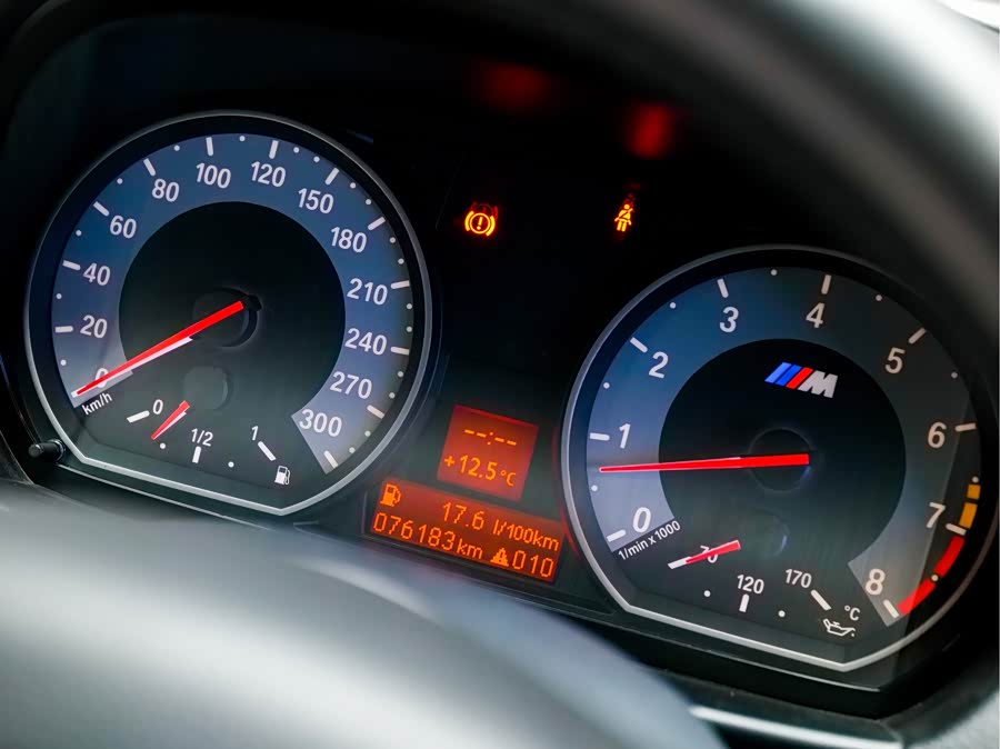 BMW 1 Series M 2012 car image #15