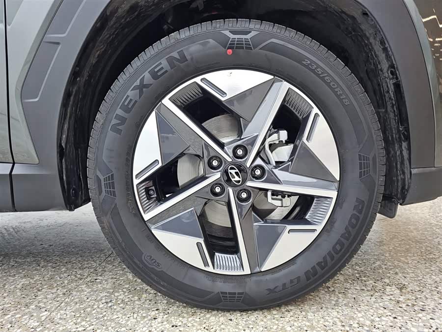 Hyundai Tucson 2025 immagine di auto #15