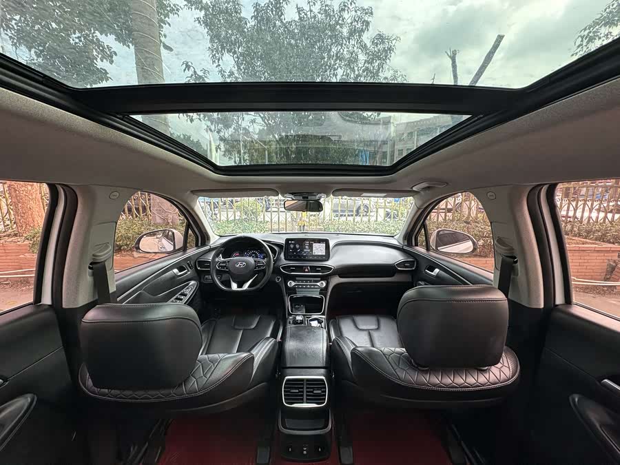 Hyundai Santa Fe 2020 car image #15