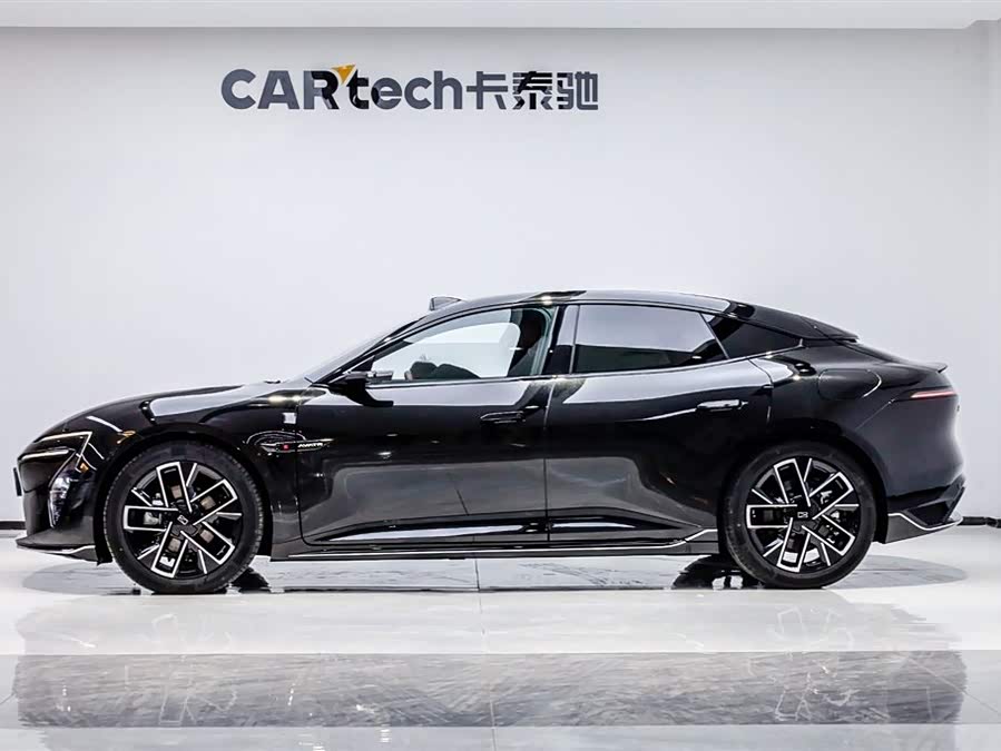 Avatr 12 2024 car image #15