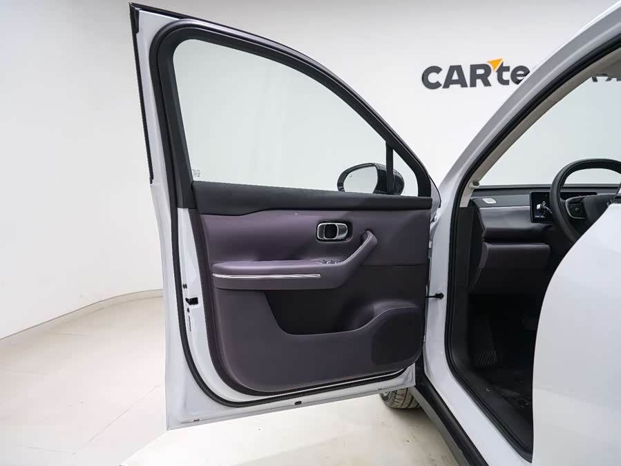 Leapmotor C16 2024 car image #15