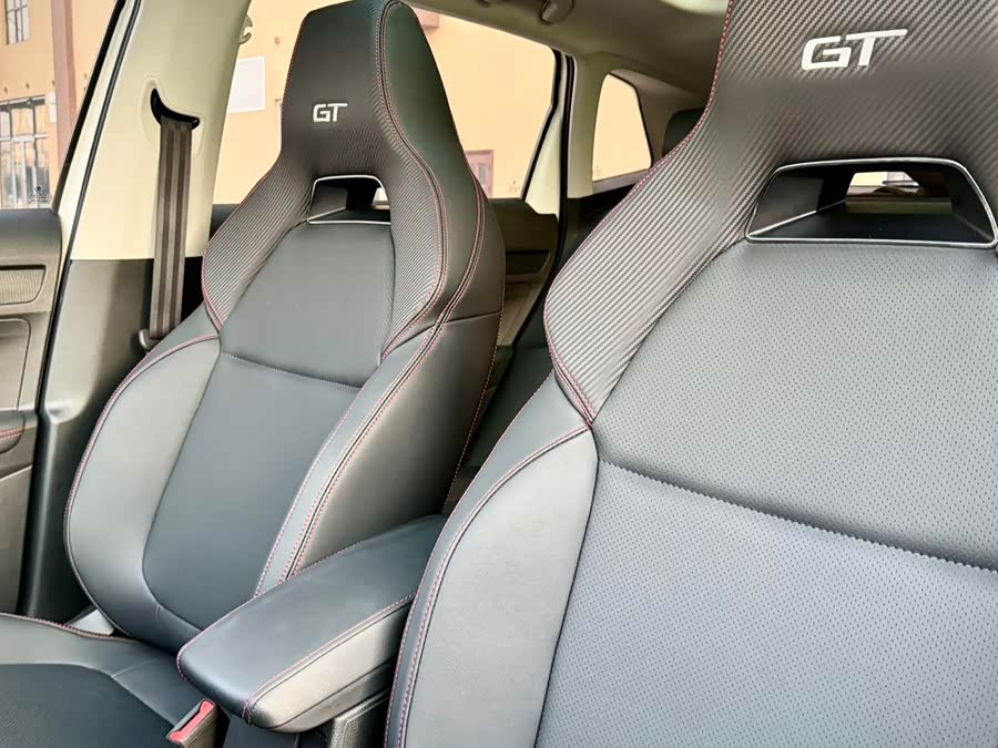 Skoda Kamiq 2022 imagem de carro #15