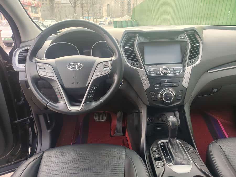 Hyundai Santa Fe 2013 #15 Hyundai Santa Fe 2013 car image #15