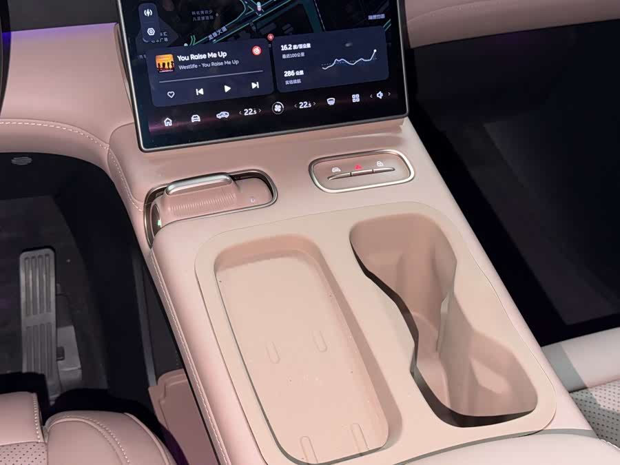 蔚来 蔚来EC6 2024 汽车图片 #15