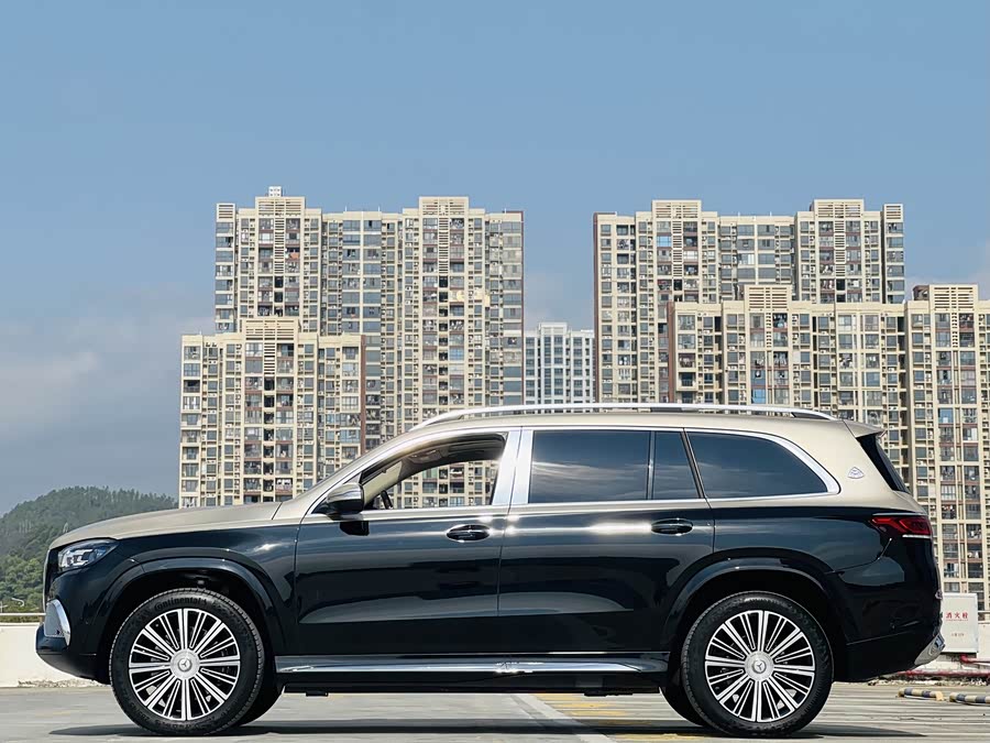 Mercedes-Benz Maybach GLS 2022 car image #15