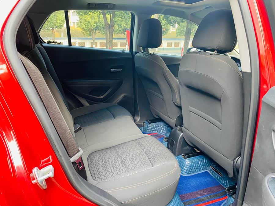 Chevrolet Tracker 2017 car image #15