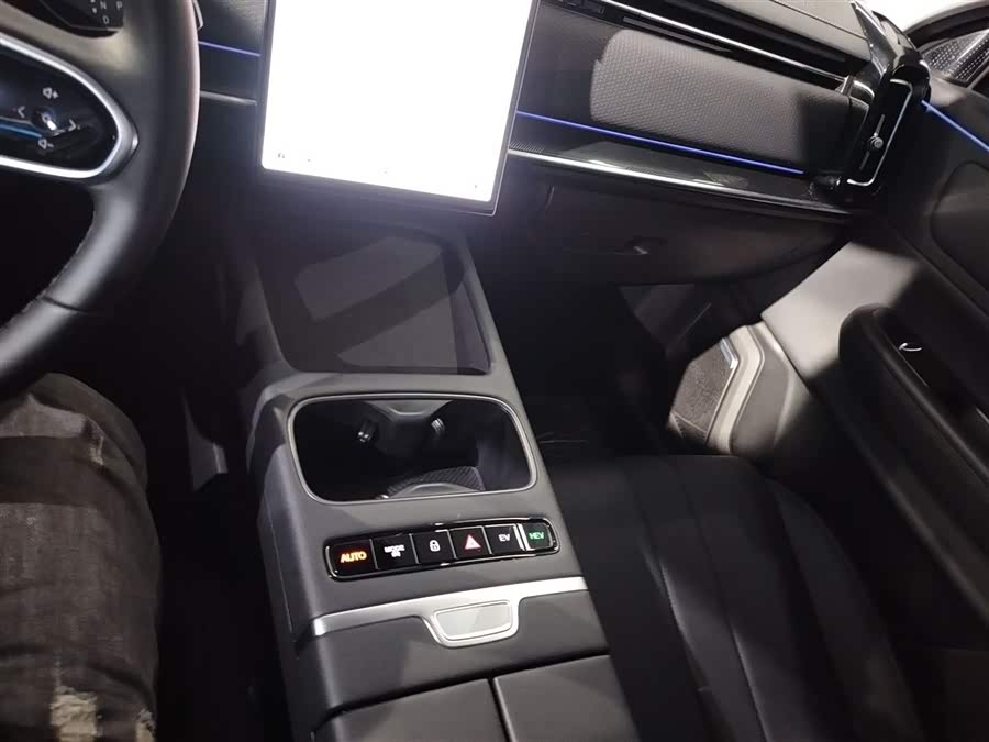 Chery Exploration 06 C-DM 2024 #15 Chery Exploration 06 C-DM 2024 car image #15