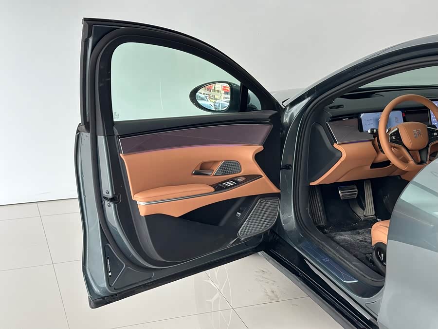 BYD HanL 2025 صورة سيارة #15