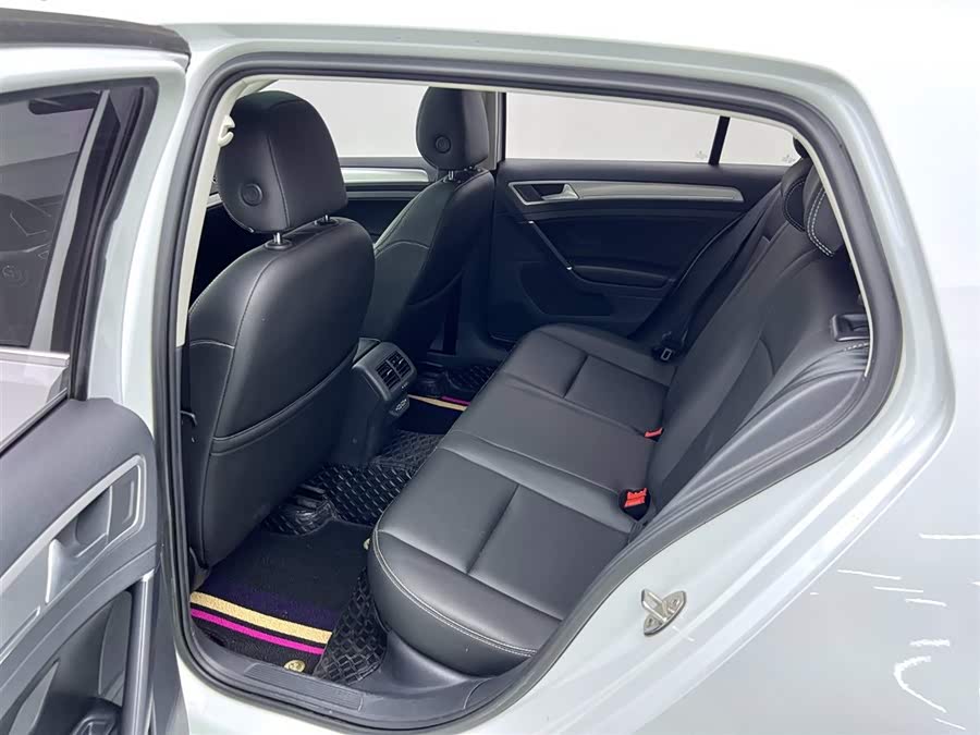 Volkswagen Golf 2020 imagem de carro #15