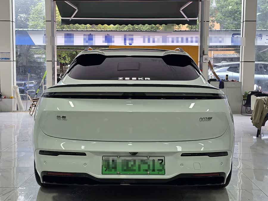 Zeekr 007 2025 imagen de coche #15