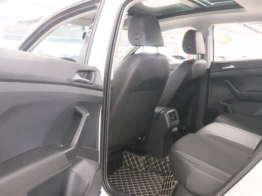 Volkswagen Tacqua 2020 #15 Volkswagen Tacqua 2020 car image #15
