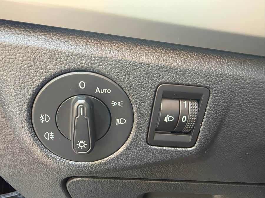 Volkswagen Lavida 2021 #15 Volkswagen Lavida 2021 car image #15