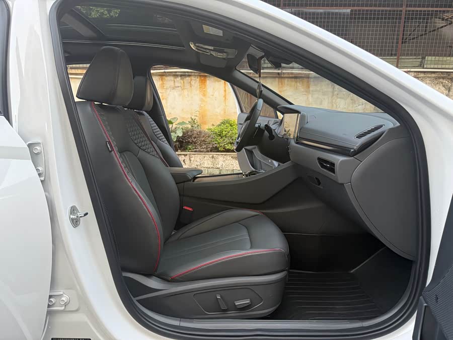 Hyundai Sonata 2021 immagine di auto #15