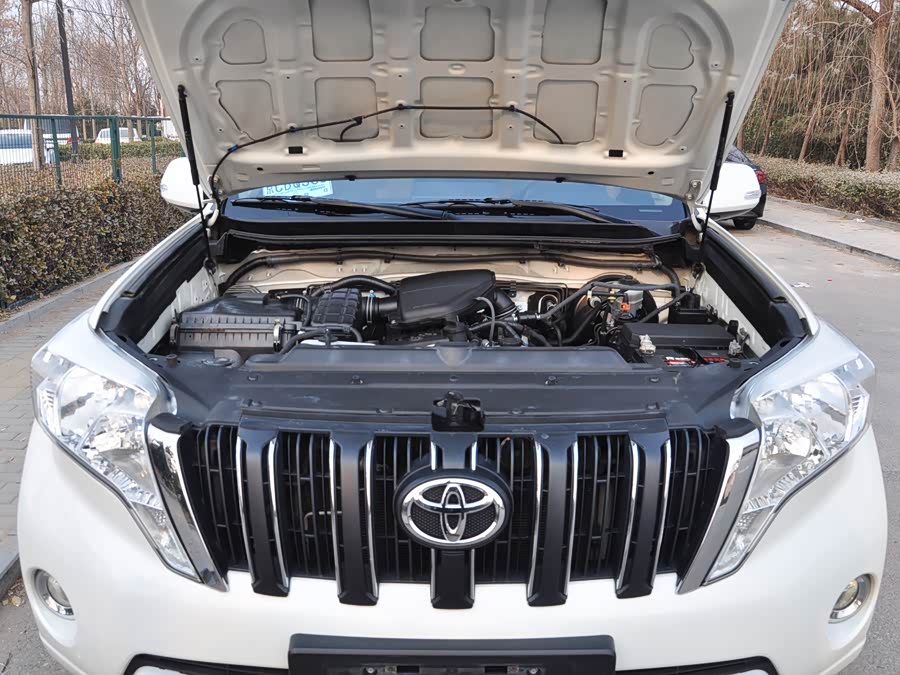 Toyota Prado (Imported) 2014 #15 Toyota Prado (Imported) 2014 car image #15