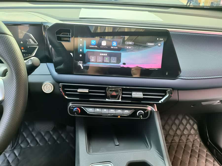 GAC Trumpchi GS3 2025 #15 GAC Trumpchi GS3 2025 car image #15