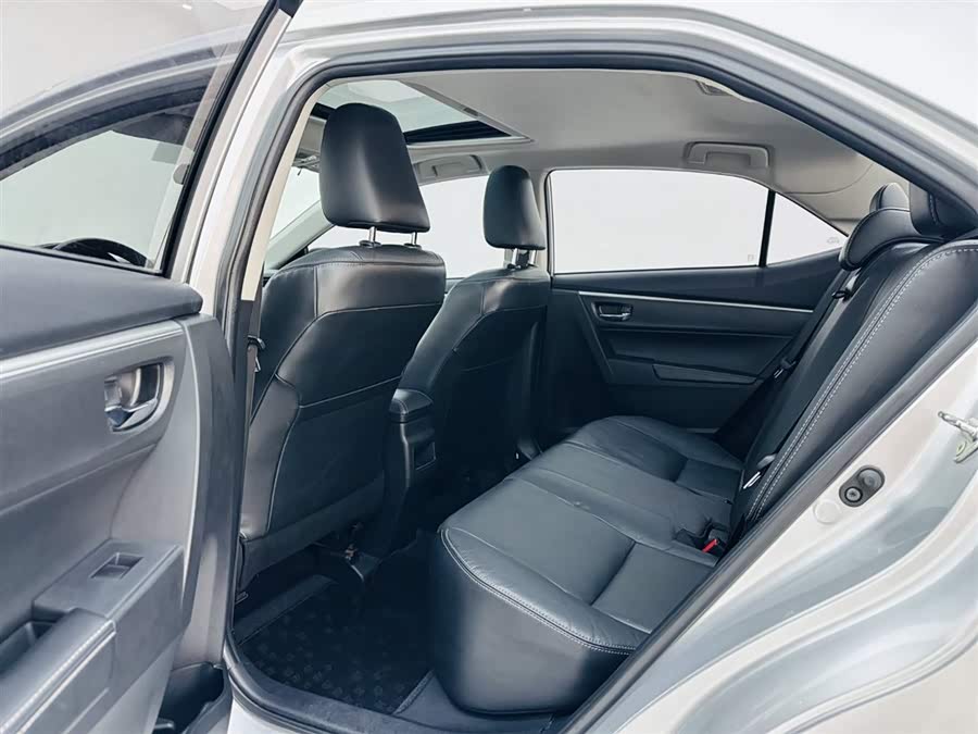 Toyota Corolla 2010 #15 Toyota Corolla 2010 immagine di auto #15