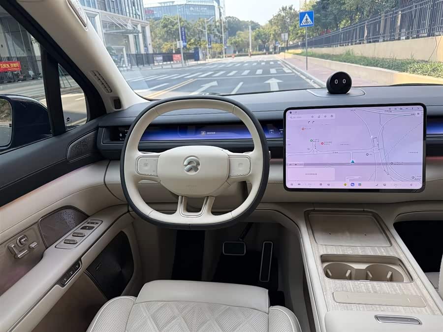 蔚来 蔚来ES8 2025 汽车图片 #15