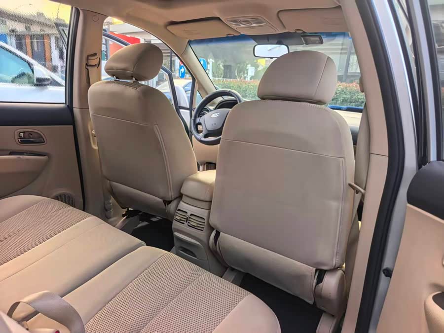 起亚 佳乐 2011 汽车图片 #15