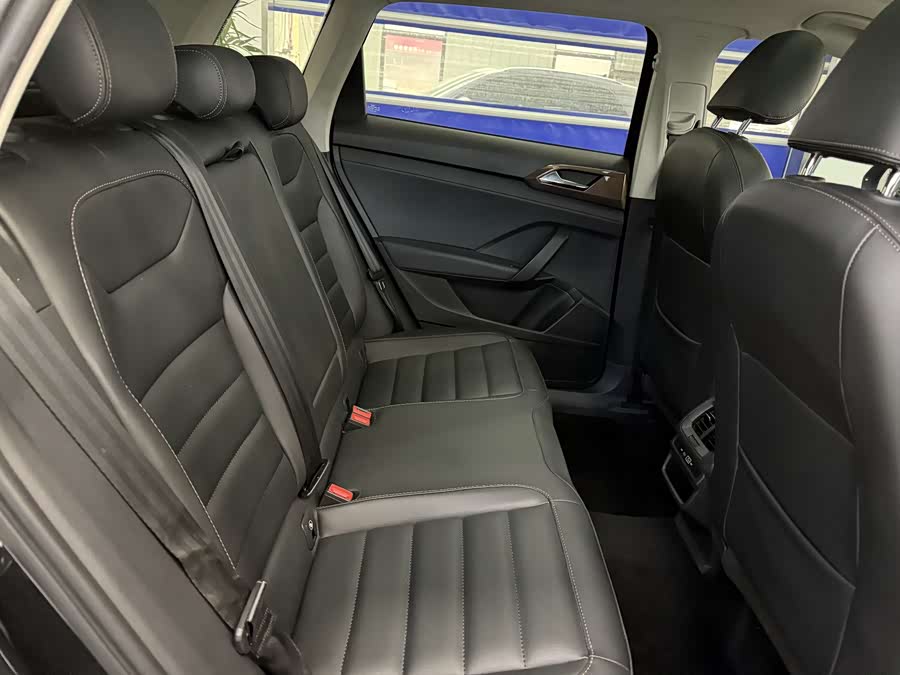 Volkswagen Tharu 2022 car image #15
