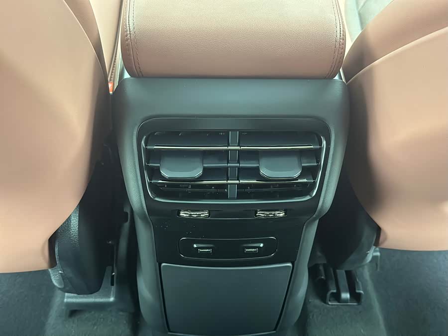 蔚来 蔚来EC6 2021 汽车图片 #15