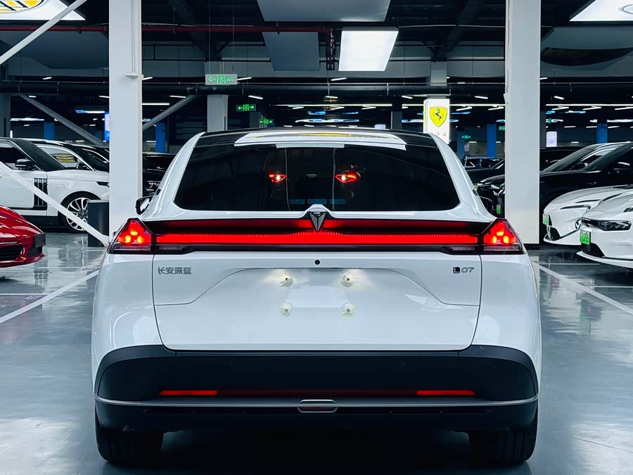 Deepal L07 2025 image de voiture #15