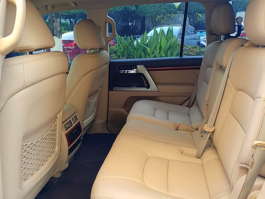 Toyota Land Cruiser 2013 immagine di auto #15