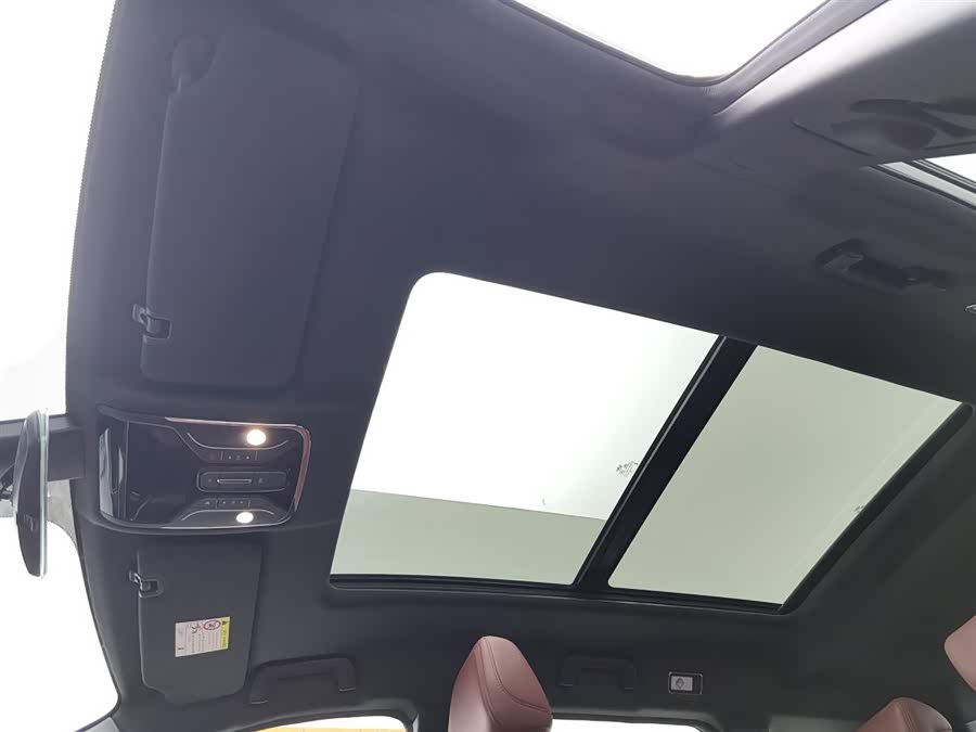 X70 PLUS 2024 car image #15
