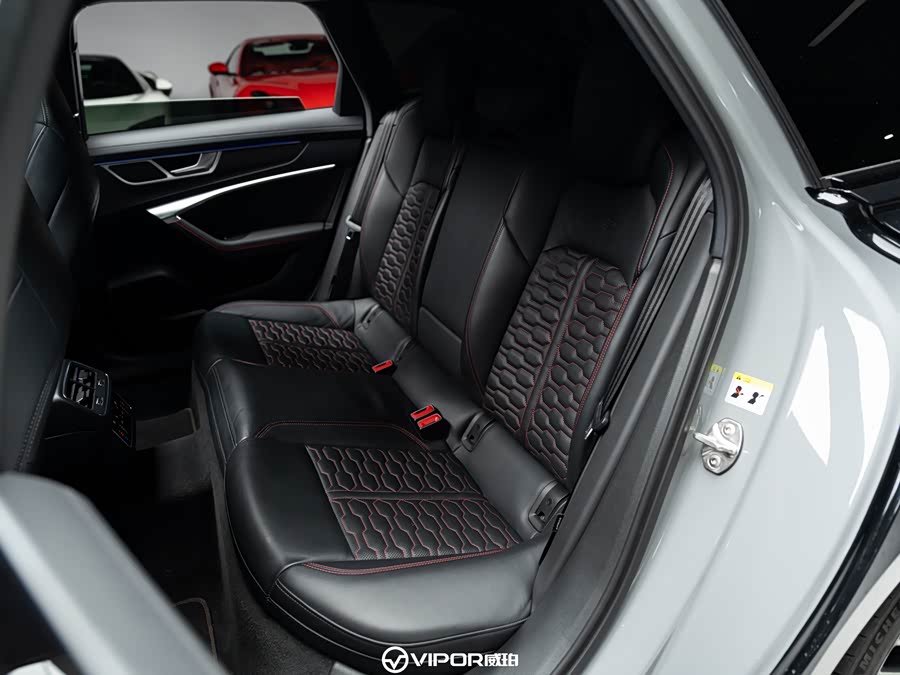 Audi RS 6 2021 immagine di auto #15