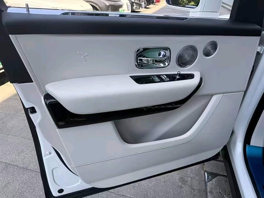 劳斯莱斯 库里南 2022 #15 劳斯莱斯 库里南 2022 汽车图片 #15