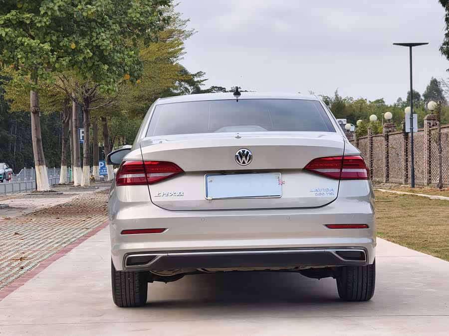 Volkswagen Lavida 2020 immagine di auto #15